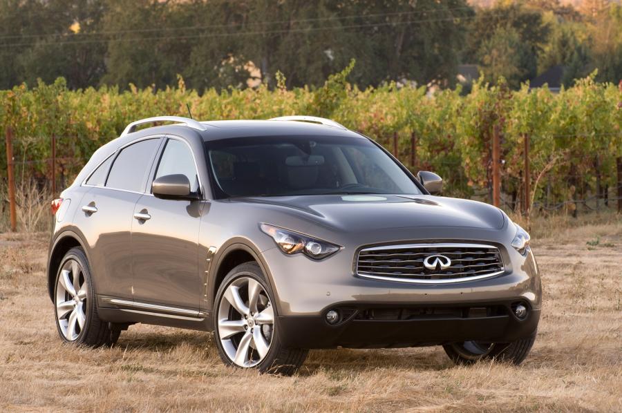  Infiniti FX50 S 2010 года  (фото 8 из 13)